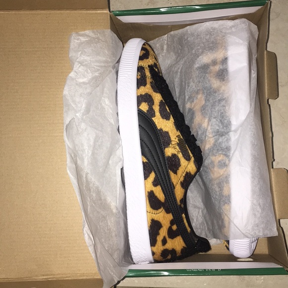 Puma Clyde Suits Shoes Black & White Orange - Picture 7 of 8